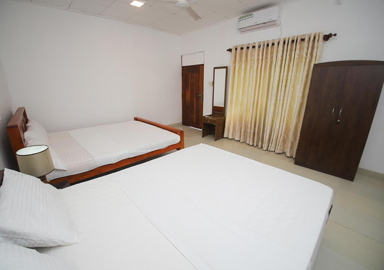 Birdsong Leisure Resort Tissamaharama Bagian luar foto