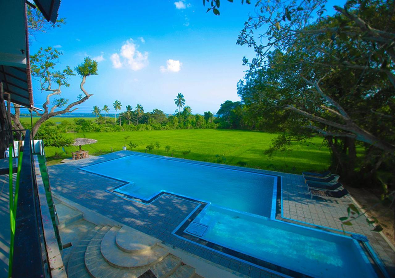 Birdsong Leisure Resort Tissamaharama Bagian luar foto